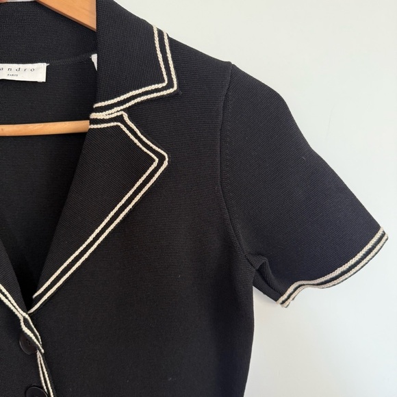 SANDRO Laureene Contrast Topstiched Dress in black with ivory detail Size: 36/S - Picture 4 of 8